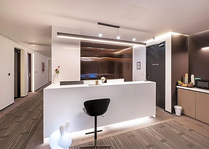 Mipo Oceanside Hotel 3*
