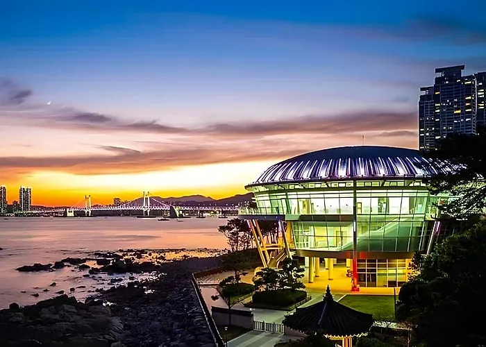 Hotel Mipo Oceanside 3*